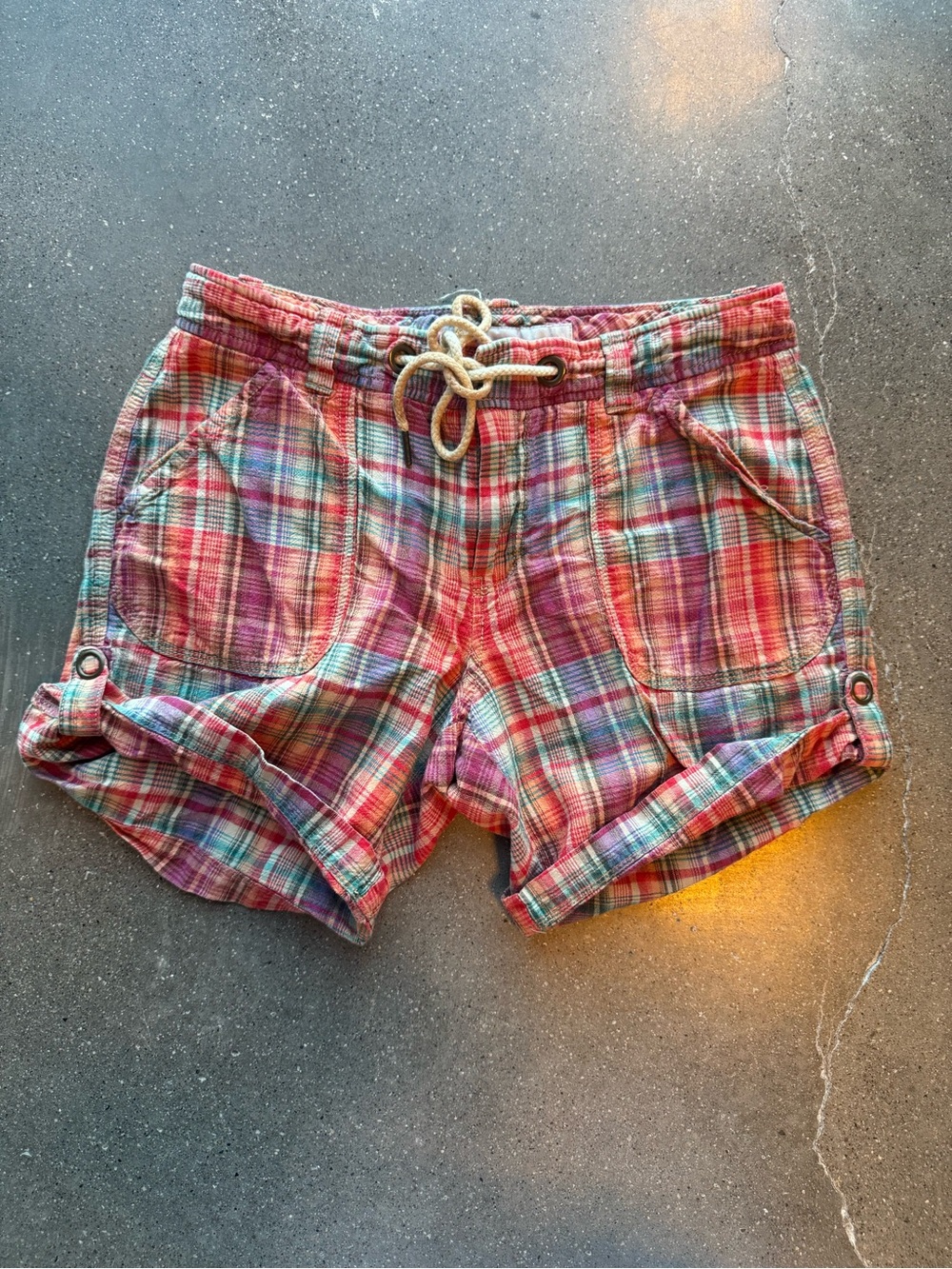 Vintage Old Navy Women's Plaid Bermuda Shorts
